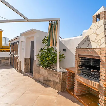 Lola Exotica Villa