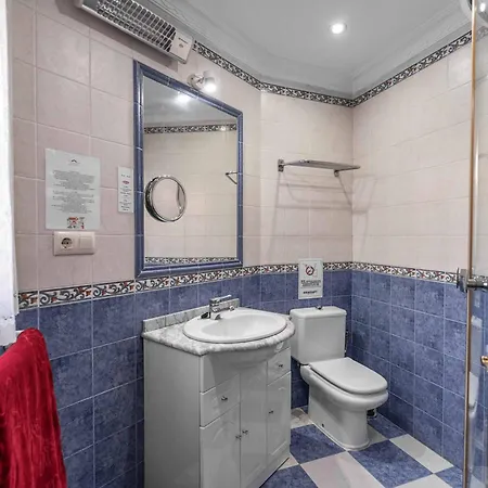 Lola Exotica Villa *